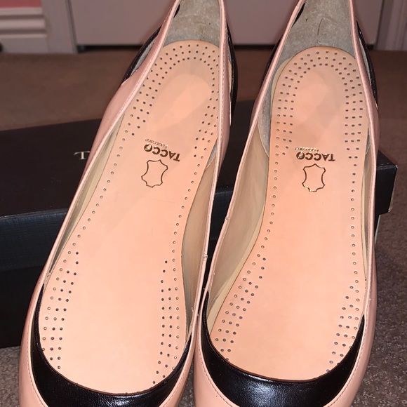 Talbots edison cutout flats in buff - Picture 2 of 5